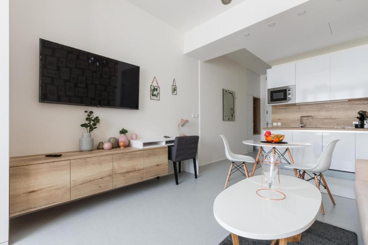 Designer Studio In New Town By Prague Daysアパートメント エクステリア 写真